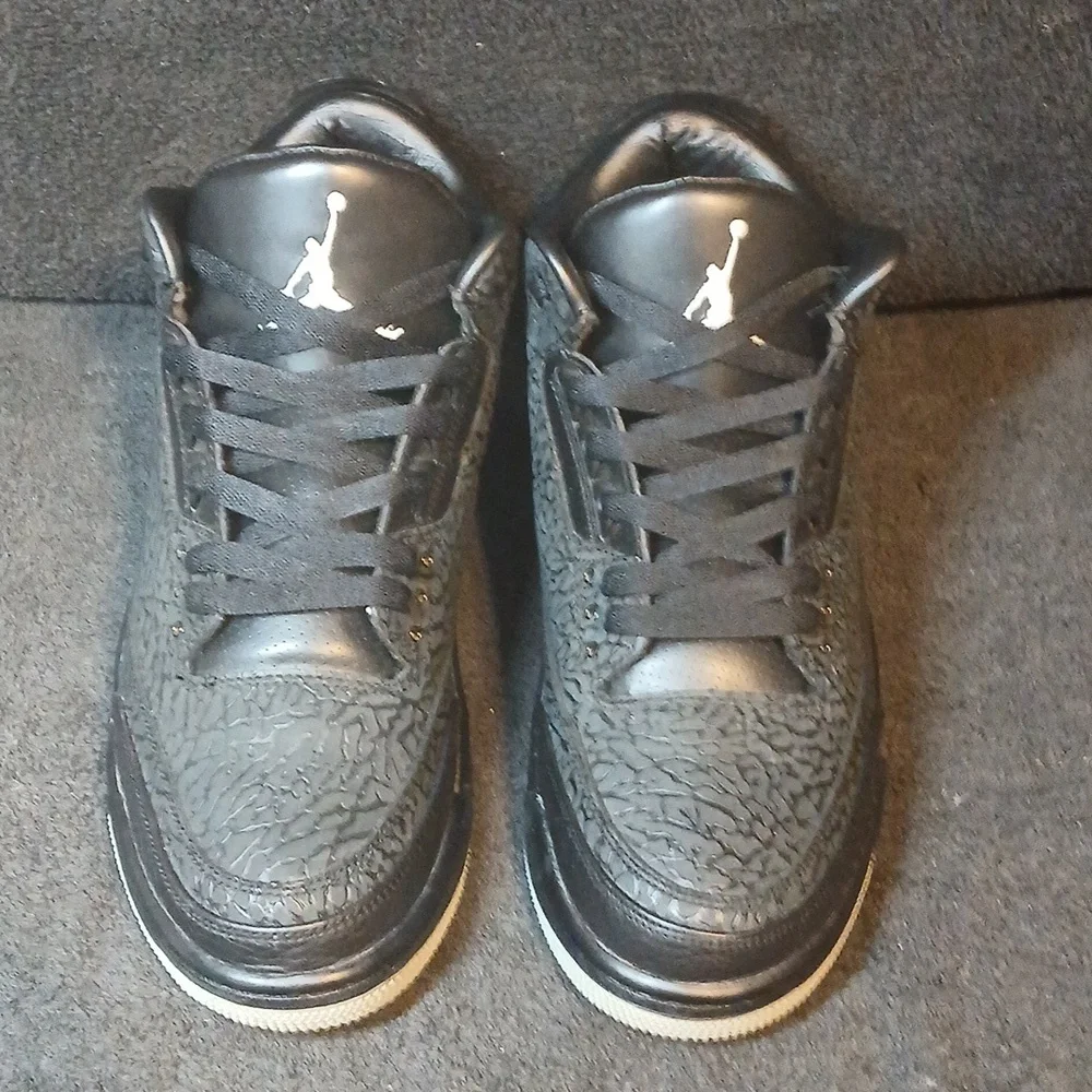 Air Jordan 3 Retro (2011)  "BLACK FLIP" Mens Size -13. 100%Authentic! - Picture 2 of 12